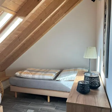 Am Wald-und Wiesenkorb Appartement Kell am See