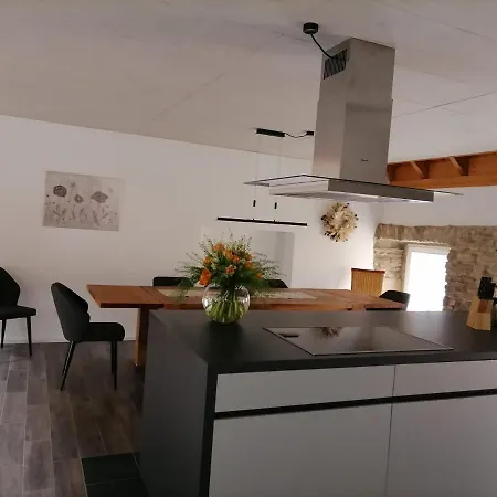 Am Wald-und Wiesenkorb Apartman