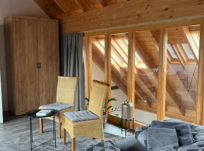 Am Wald-und Wiesenkorb 아파트